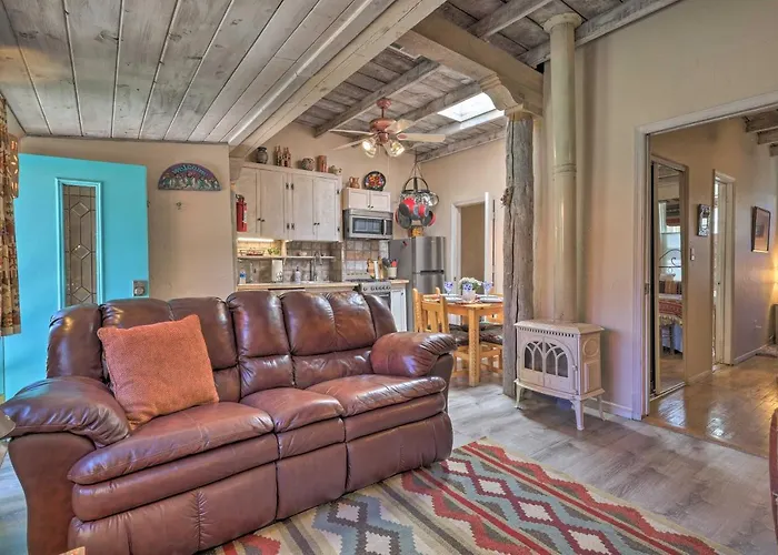 Authentic Adobe Abode Less Than 1 Mile To Sante Fe Plaza!