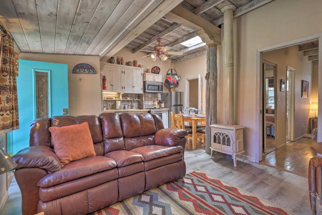 Authentic Adobe Abode Less Than 1 Mile To Sante Fe Plaza! Holiday home *