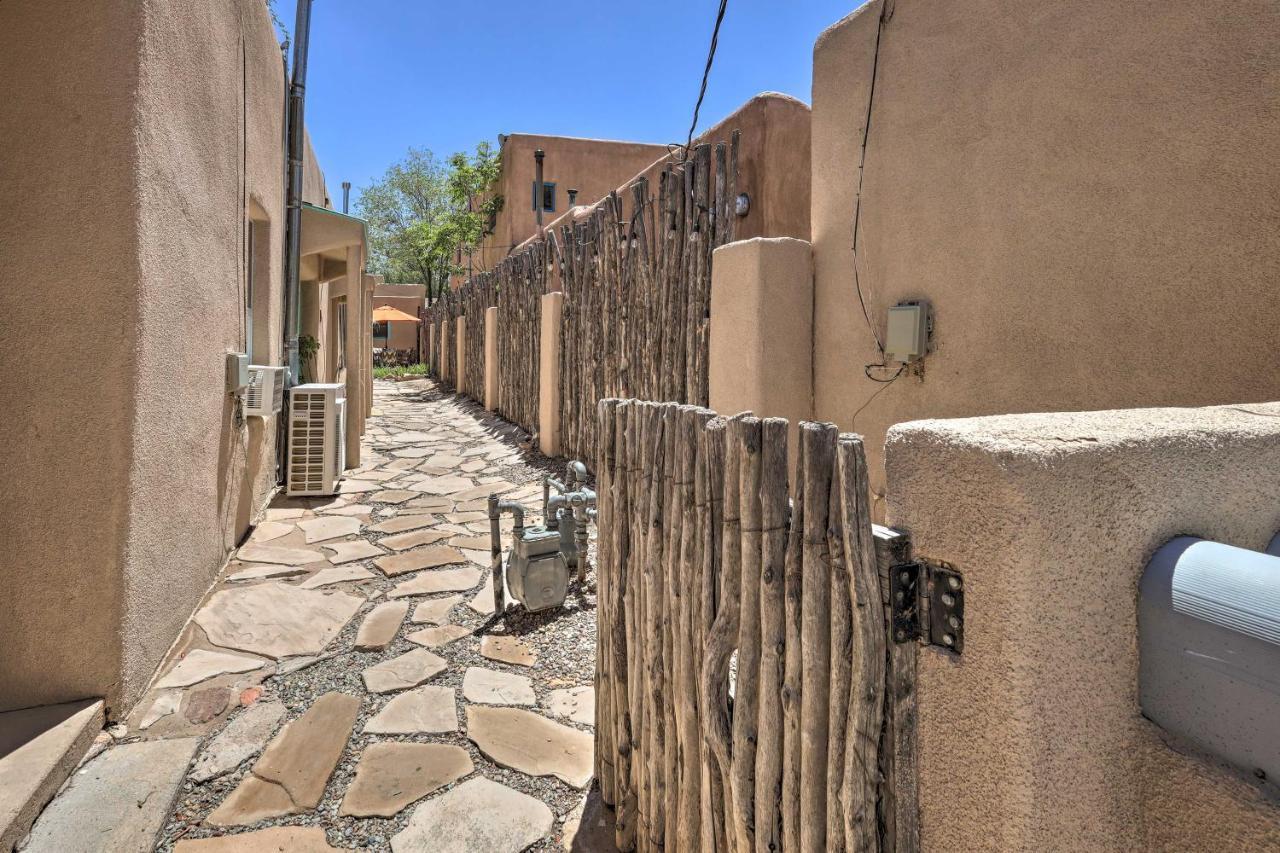 Hébergement de vacances Authentic Adobe Abode Less Than 1 Mile To Sante Fe Plaza! *